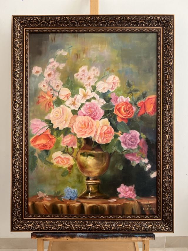 Classical Flowers — Oil on canvas, Floral, by Hawar Arts